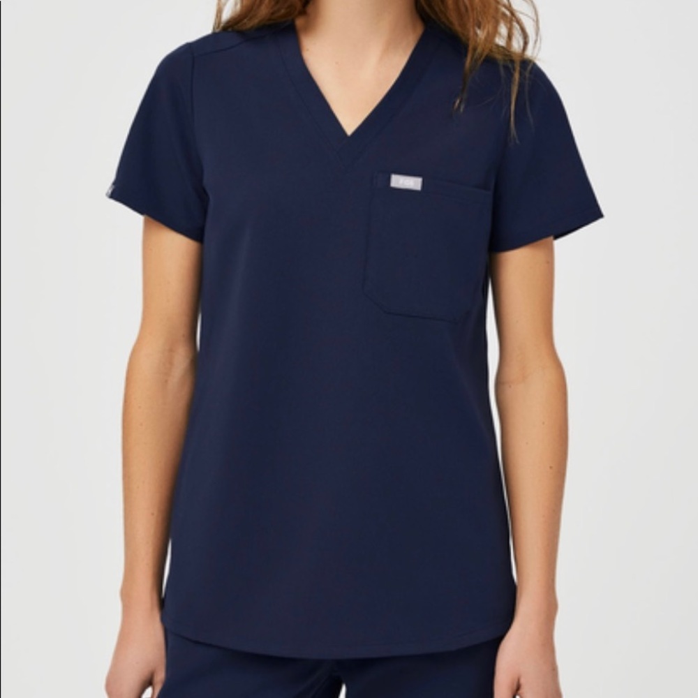 FIGS Catarina One Pocket Scrub Top- Navy XXL